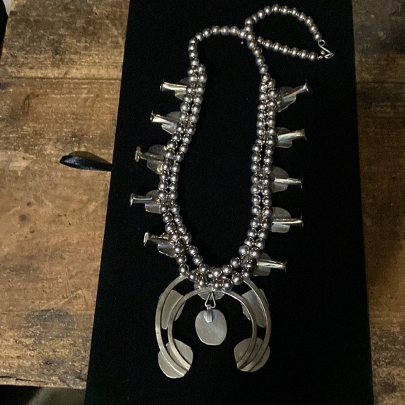 Native American Indian Squash Blossom Necklace measuring 32” long x 3 1/4” wide. - Picture 8 of 9